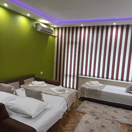 Guest House Pomorie 게스트하우스 *