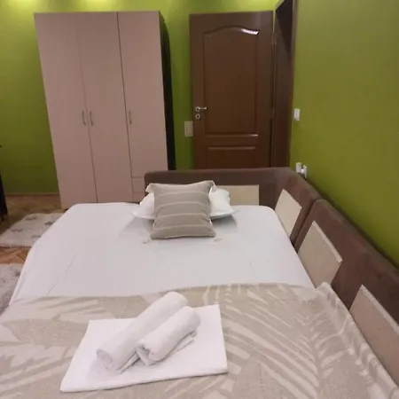 Dani Πανσιόν Πομόριε