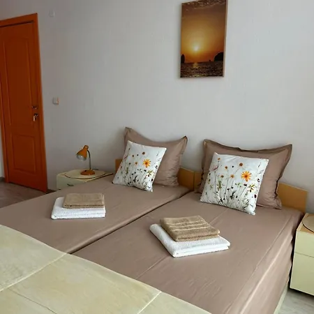 Guest House Pomorie Πανσιόν