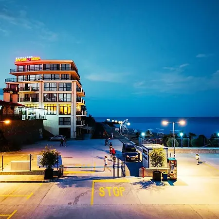 Guest House Pomorie 게스트하우스 *